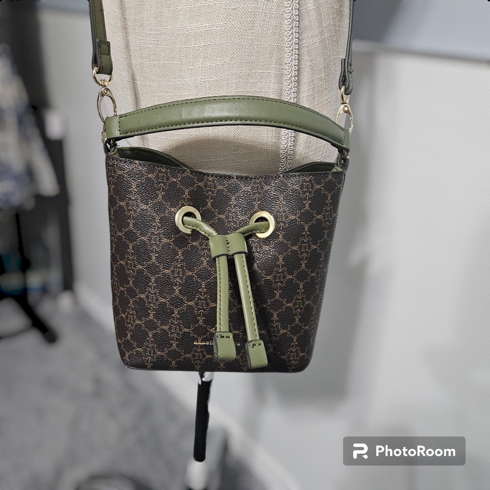 Nanette Lepore Pria Green Logo Vegan Leather Crossbody Bucket Bag - Small